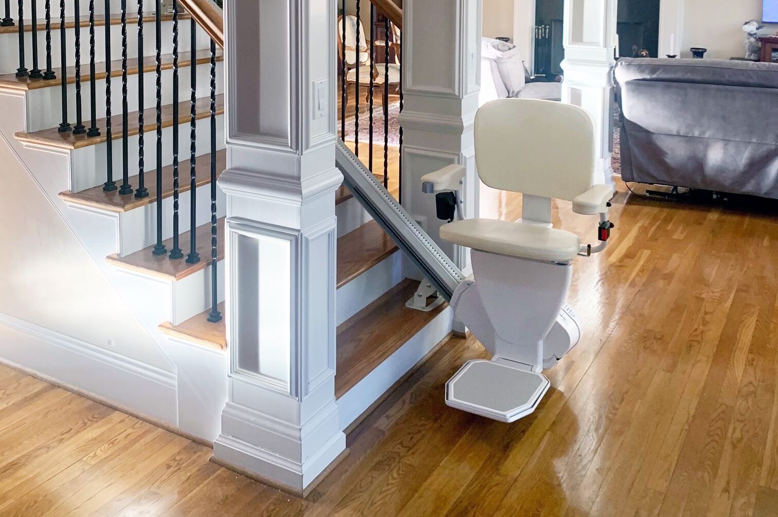 rave straight stairlift