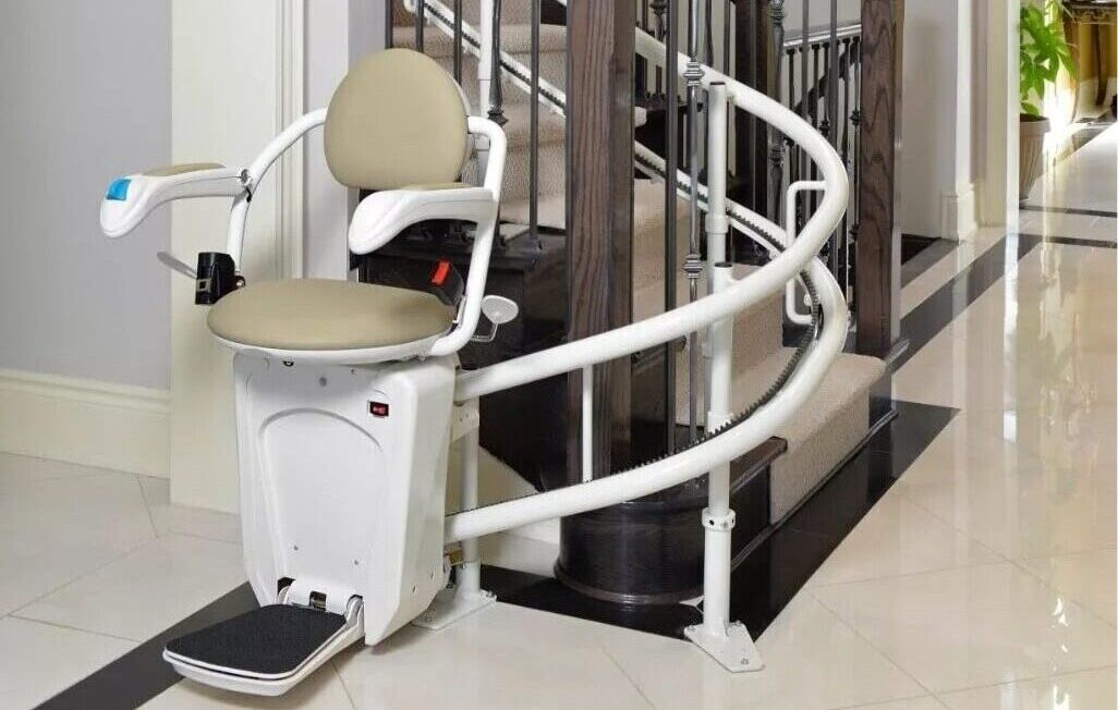 rave curved stairlift
